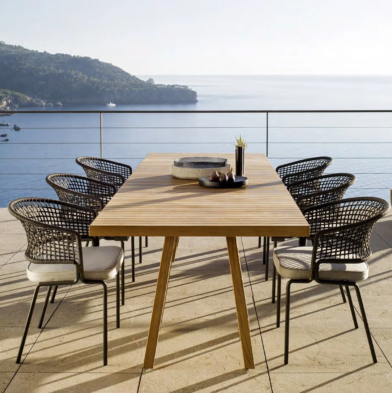 Furniture elegant luxury Italy - огляд і ціна Outdoor Furniture Italy